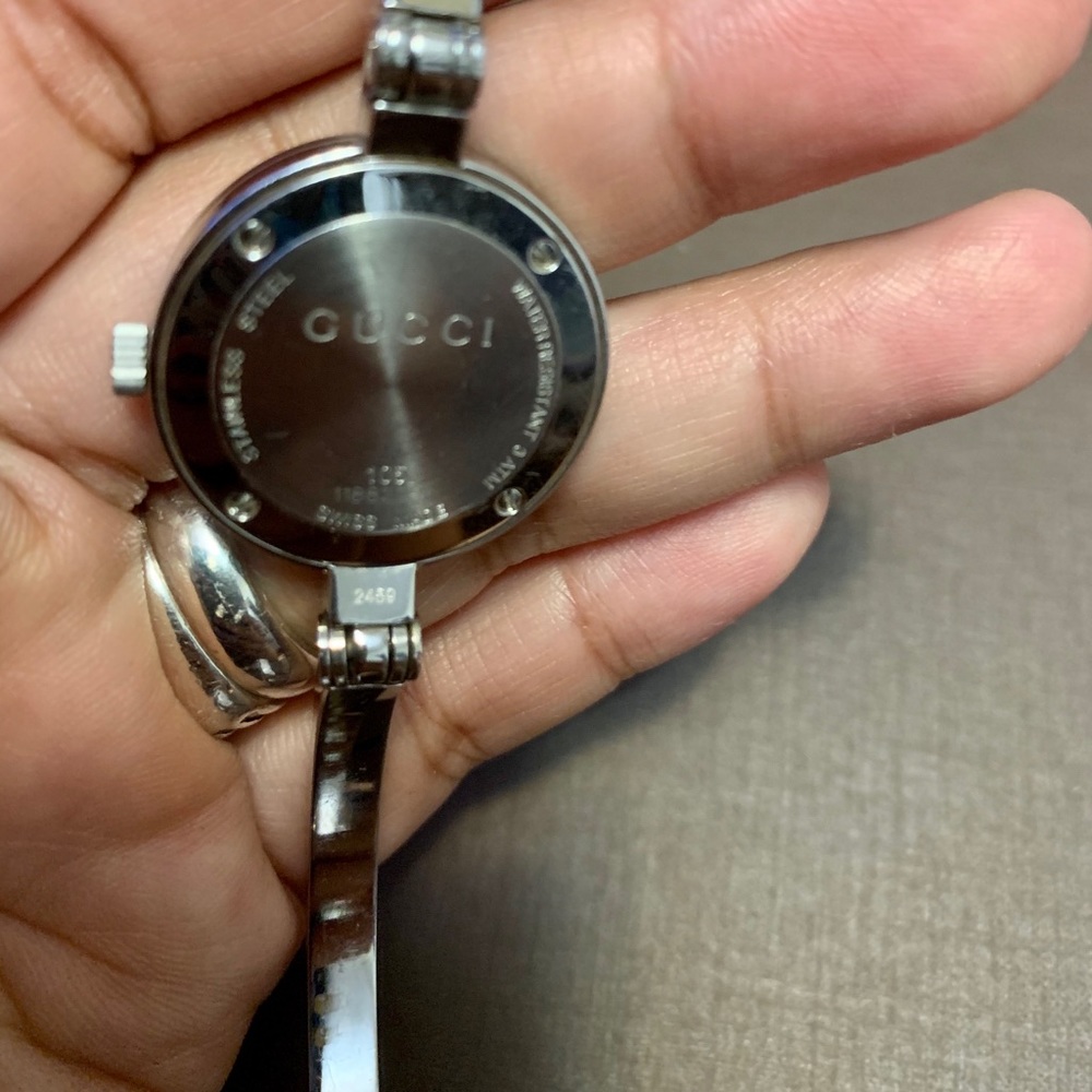 ❌SOLD❌ authentic GUCCI watch - Picture 4 of 9